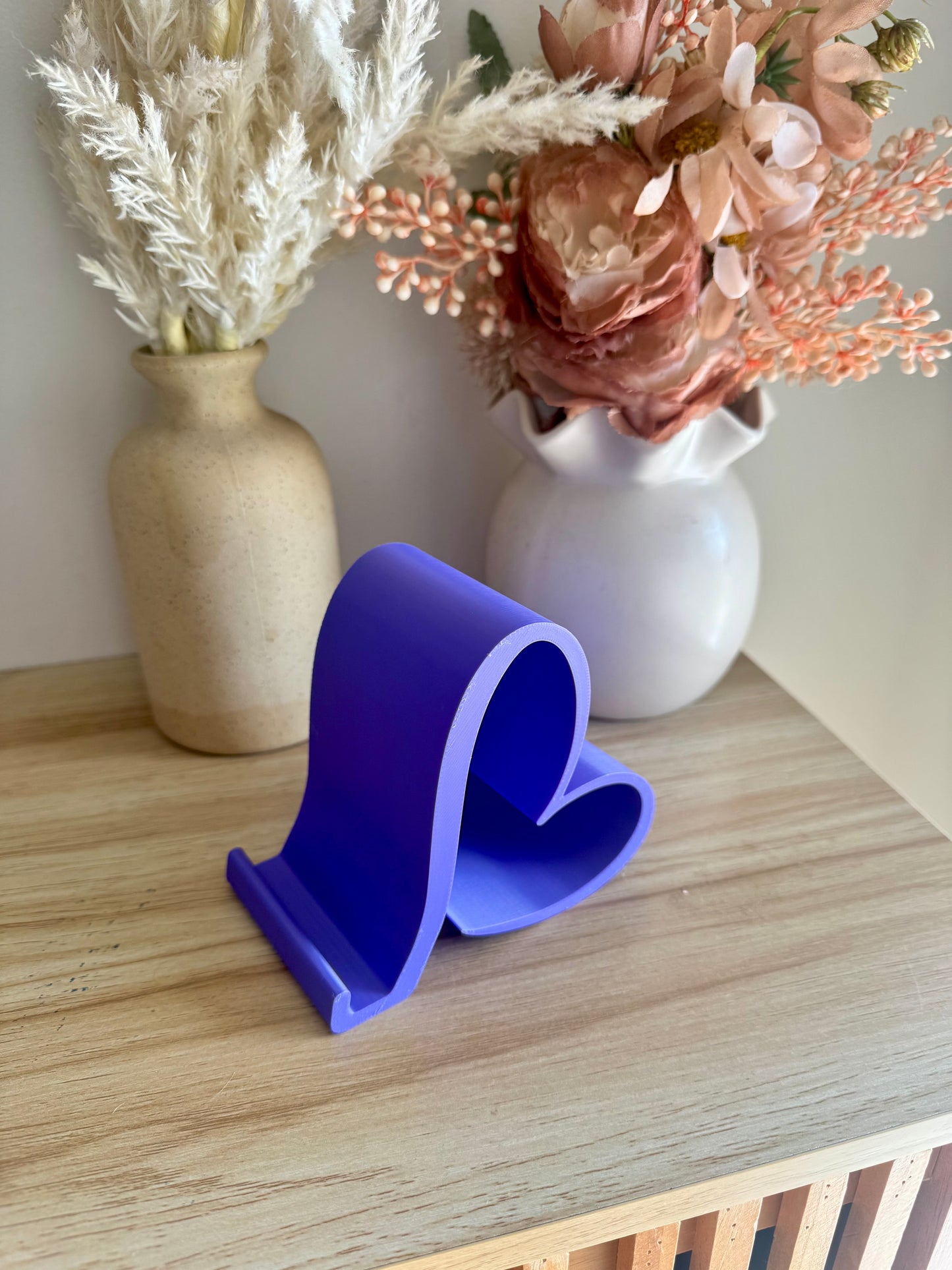 Heart Phone Stand